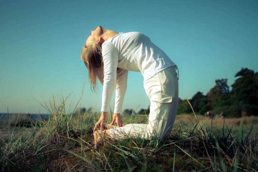 Winnie In The Sand Dunes | Yoga For Weight Loss